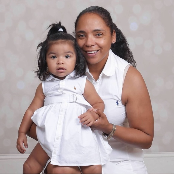 Meet your Posher, Jessenia - Picture 2 of 2